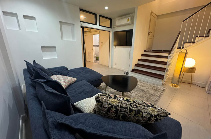 Townhouse in Sukhumvit